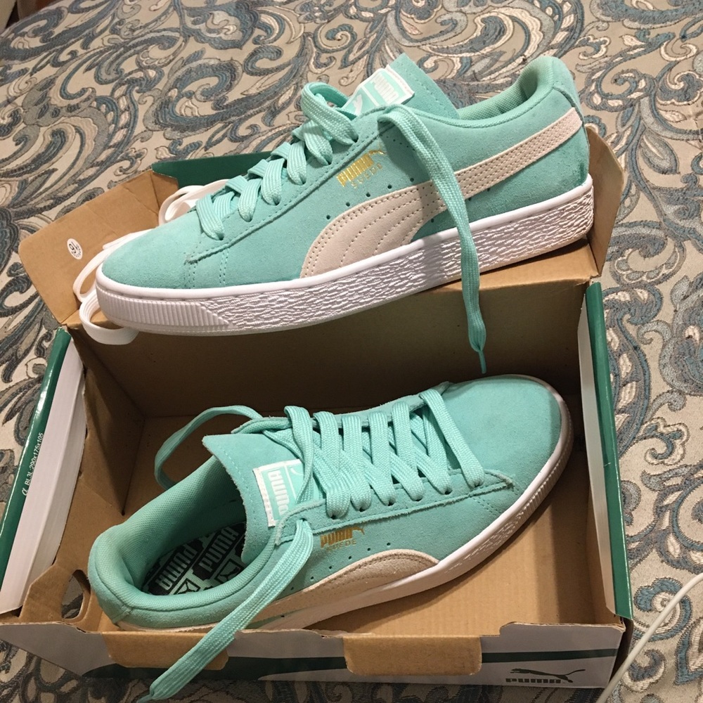 Pumas - Picture 3 of 3